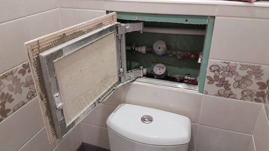 Люк под плитку Нажимной Секрет-Лайт 600*500 Люк под плитку Нажимной Секрет-Лайт 600*500