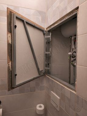 Люк под плитку Нажимной Железяка 800*700 Люк под плитку Нажимной Железяка 800*700