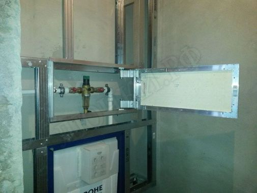 Люк под плитку Нажимной Секрет-Лайт 600*500 Люк под плитку Нажимной Секрет-Лайт 600*500