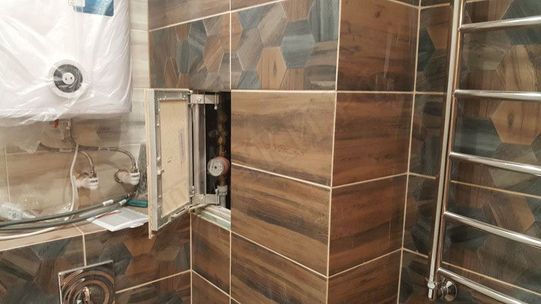 Люк под плитку Нажимной Секрет-Лайт 600*500 Люк под плитку Нажимной Секрет-Лайт 600*500