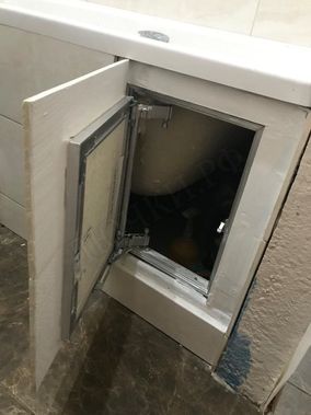 Люк под плитку Нажимной Секрет-Лайт 600*500 Люк под плитку Нажимной Секрет-Лайт 600*500