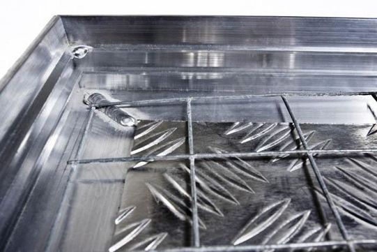 Напольный люк Премиум 54 мм 2 створки Напольный люк Премиум 54 мм 2 створки